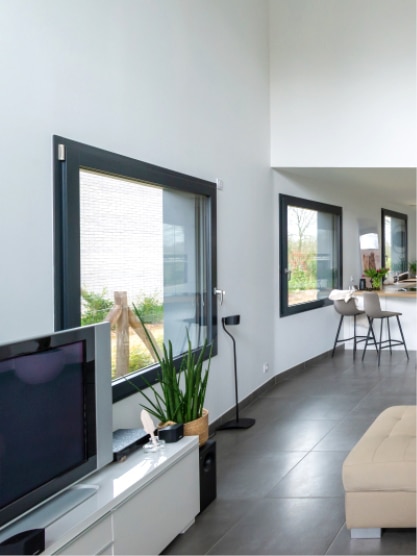 Baies bois aluminium donnant sur l’extérieur