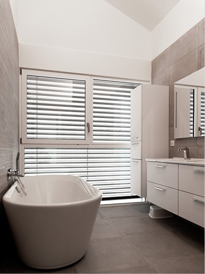 Fenêtre bois aluminium avec dormant affleurant et vitrage performant