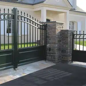 Portail battant aluminium gamme Tradition Clignancourt